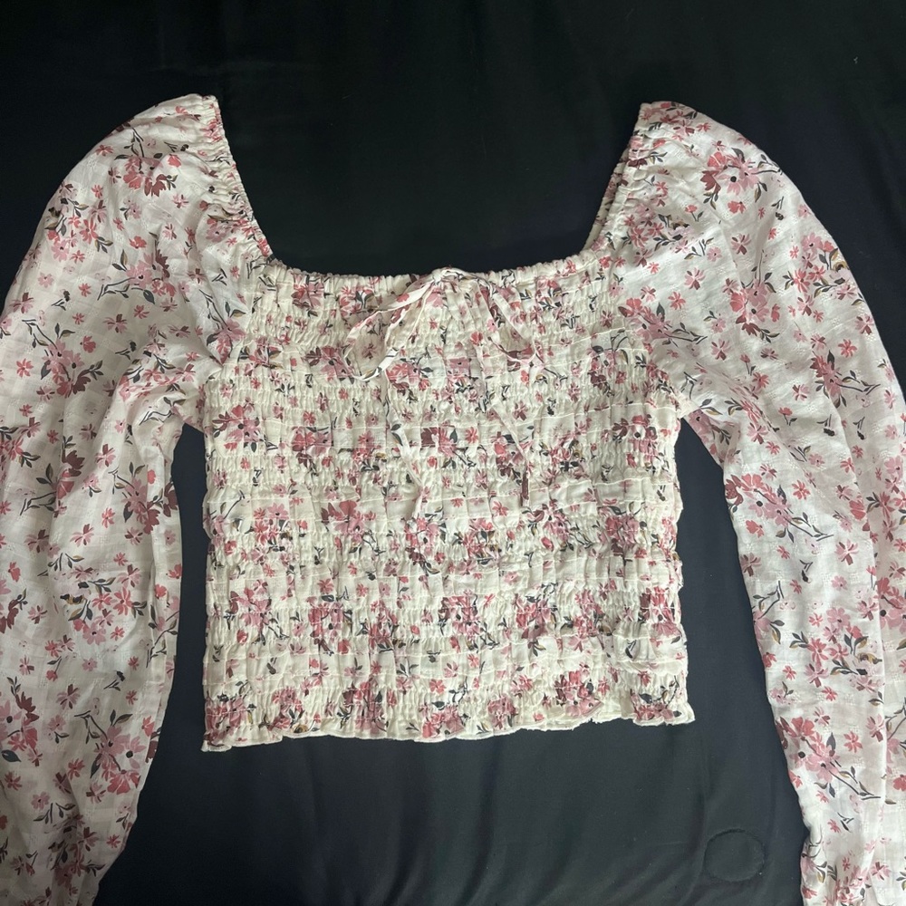 american eagle floral long sleeve blouse
